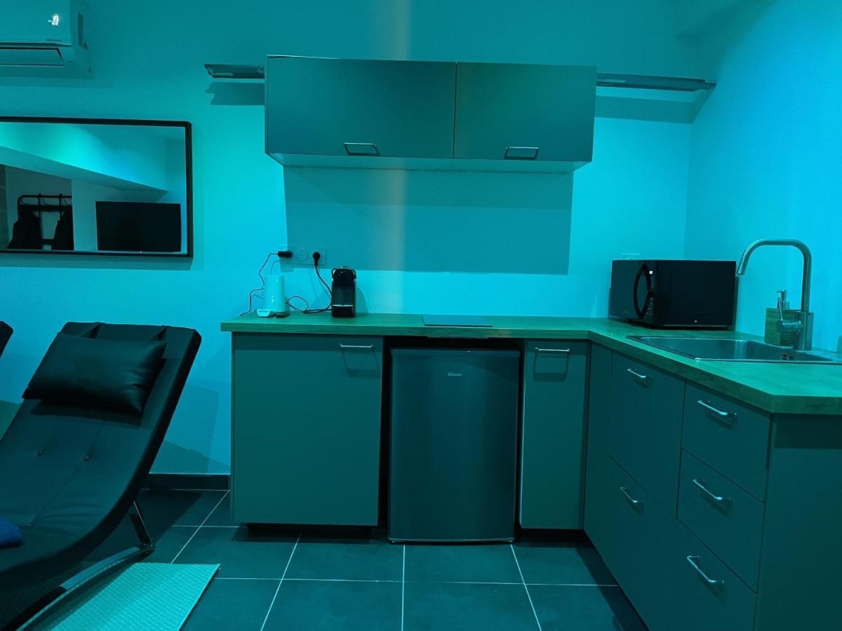 Appart Spa Privatif Laon Apartment Luaran gambar