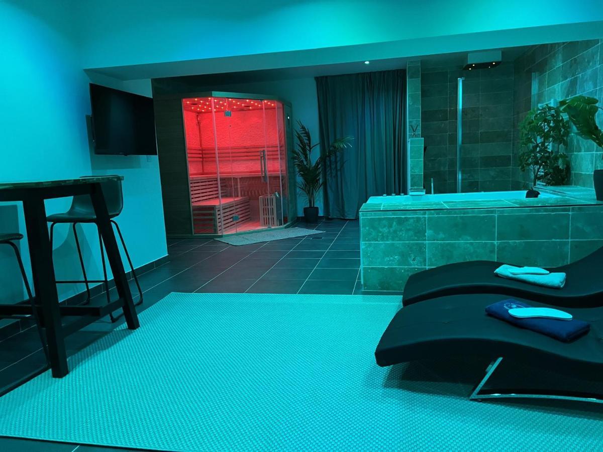 Appart Spa Privatif Laon Apartment Luaran gambar